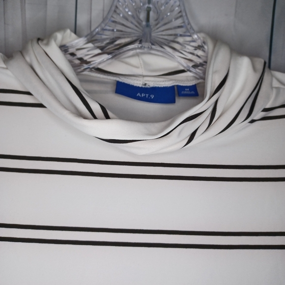 Apt. 9 Black and white striped turtle neck - Picture 7 of 11